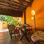 Live Like A Local, Rooftop Studio In Central Playa